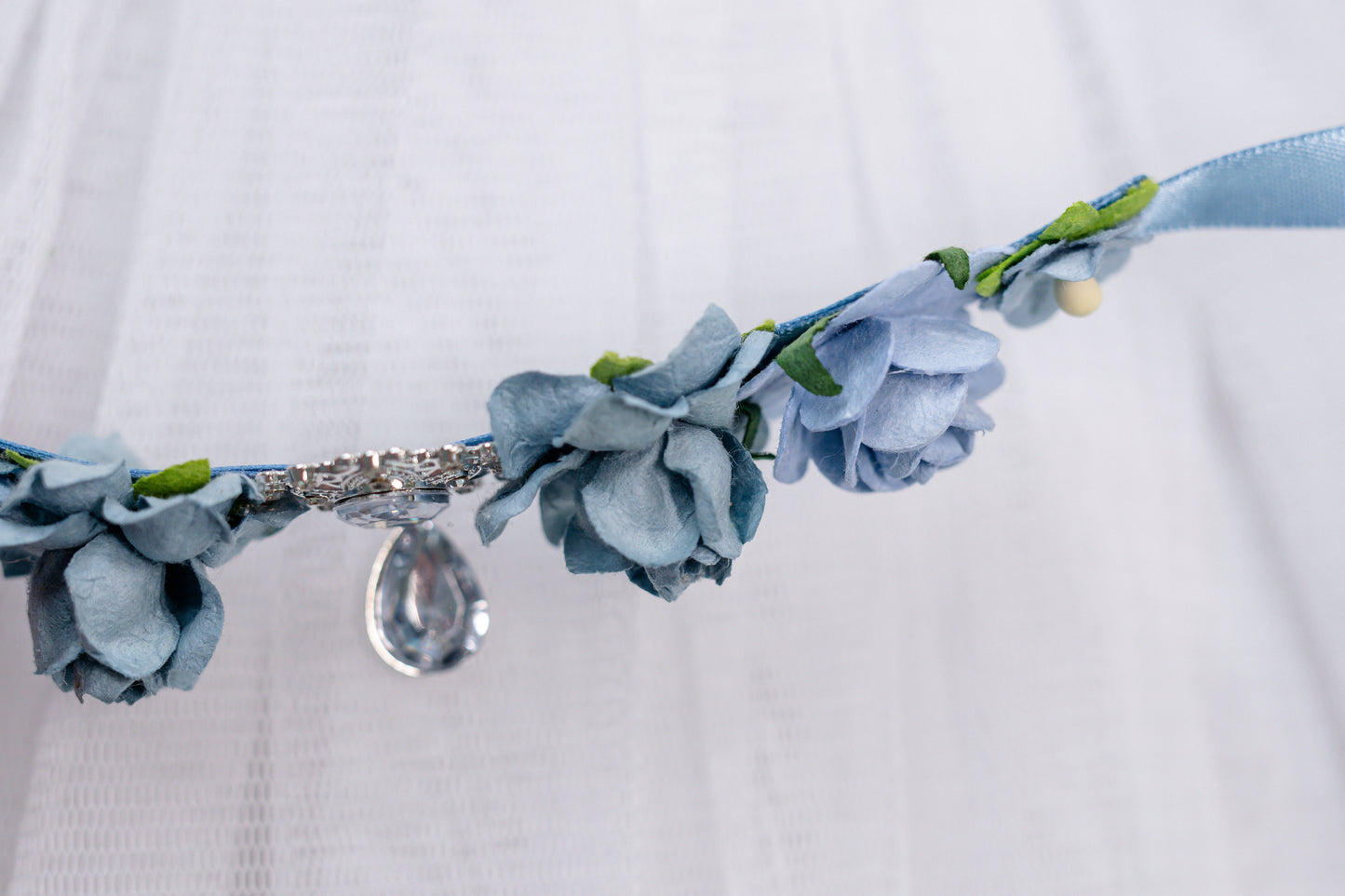 Enchanted Crystal Elegance – Luxe Ballet Bun Wrap